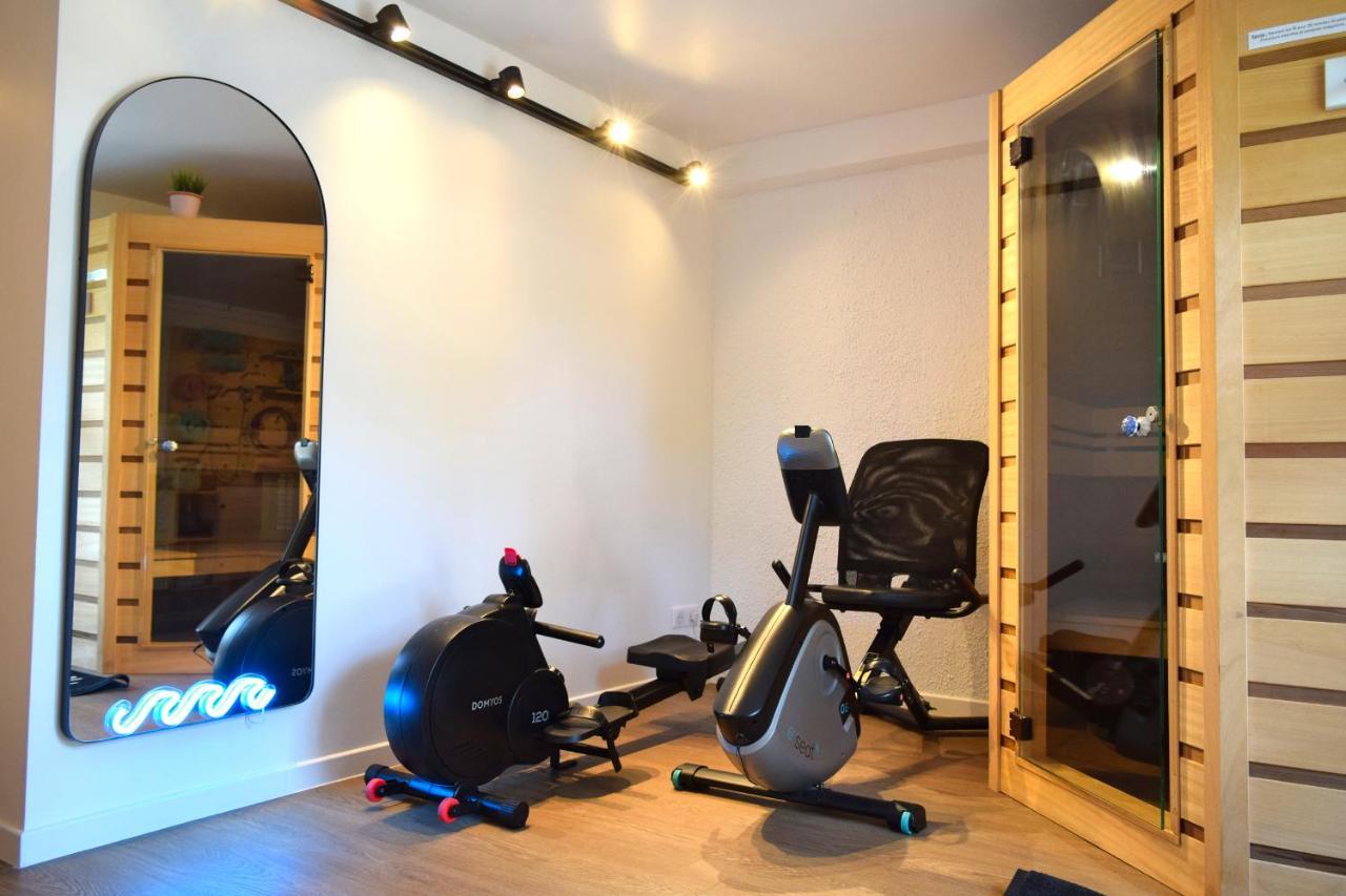 Julia Blue, Villa Hostal Naou Hossegor - Sauna - Salle De Sport - Wifi - Netflix سورت-هوسيغور المظهر الخارجي الصورة